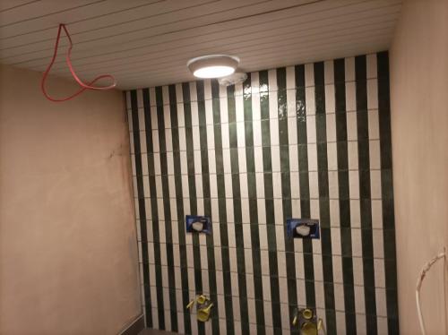 Black and White Stripe Bathroom Tiles
