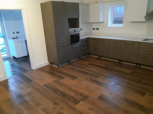 Large Format Plank Floor Tiles