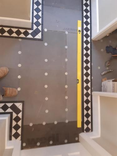 Victorian Style Black and White Hallway Floor Tiles